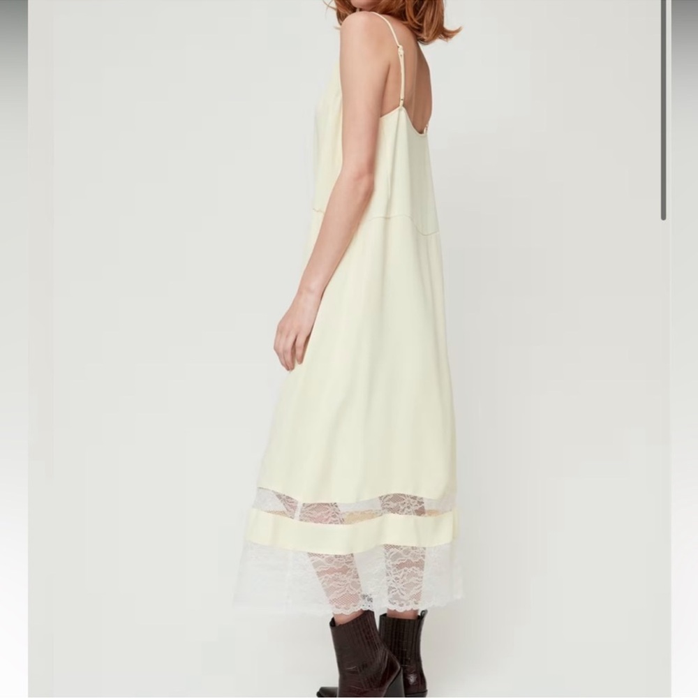 Aritzia little moon  lace slip Dress